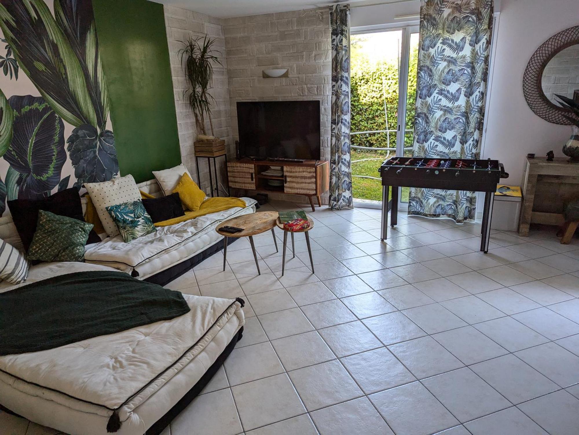 Maison, 3 Ch, Proximite Gare,C Commercial,C Ville Laval  Ngoại thất bức ảnh